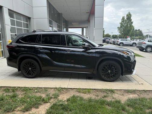 2024 Toyota Highlander XSE