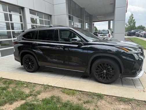 2024 Toyota Highlander XSE