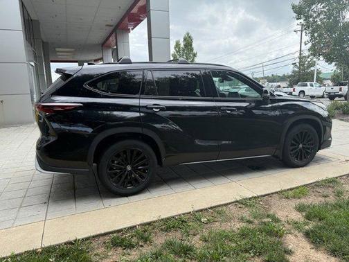 2024 Toyota Highlander XSE
