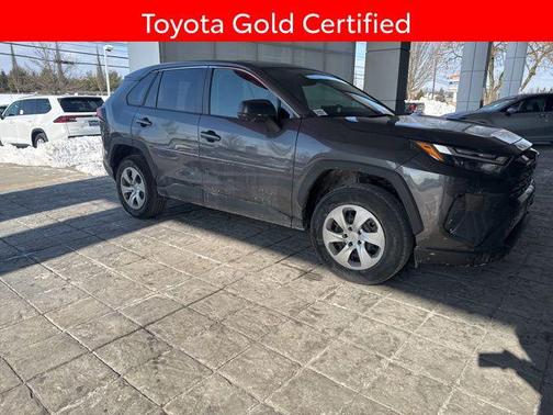 2023 Toyota RAV4 LE