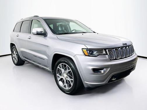 2020 Jeep Grand Cherokee Overland