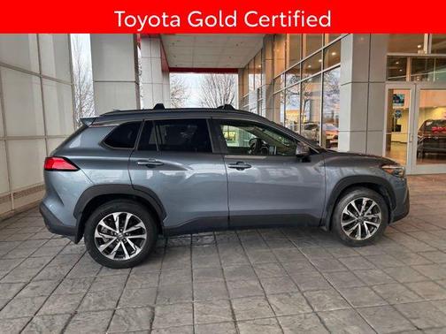 2022 Toyota Corolla Cross XLE