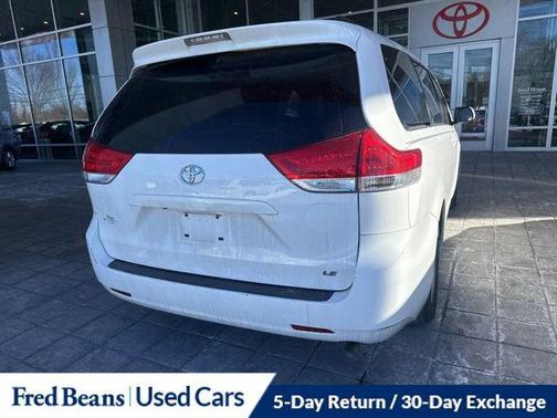 2013 Toyota Sienna LE