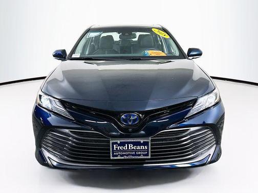 2018 Toyota Camry Hybrid XLE