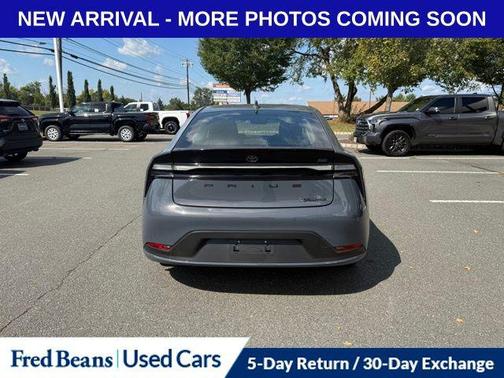 2024 Toyota Prius Prime SE