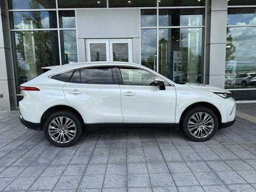 2021 Toyota Venza XLE