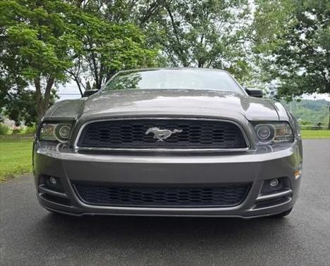 2014 Ford Mustang V6