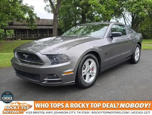 2014 Ford Mustang V6
