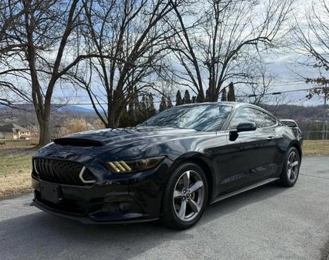 2016 Ford Mustang V6