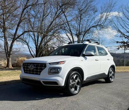 2021 Hyundai VENUE SEL