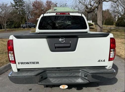 2016 Nissan Frontier S