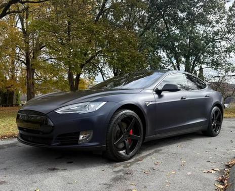 2015 Tesla Model S P85D