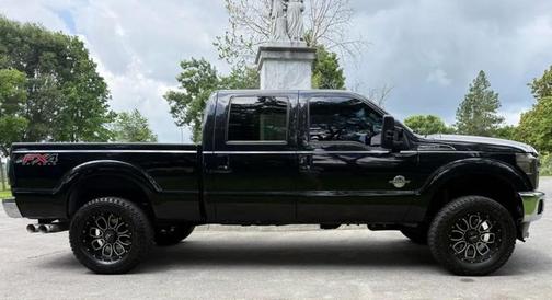 Tuxedo Black Metallic 2014 Ford F-250 Lariat