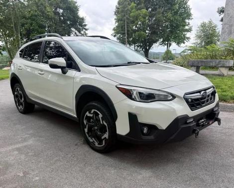 Crystal White Pearl 2023 Subaru Crosstrek Limited