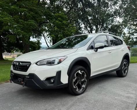Crystal White Pearl 2023 Subaru Crosstrek Limited