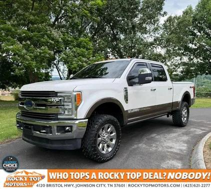 White Platinum Metallic Tri-Coat 2017 Ford F-250 King Ranch