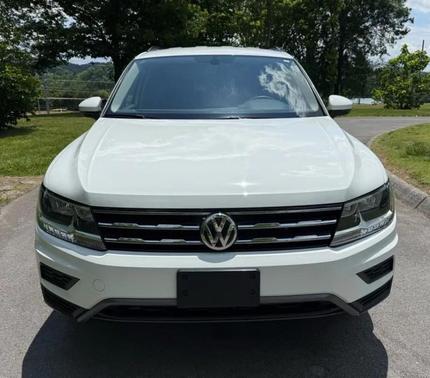 Pure White 2021 Volkswagen Tiguan 2.0T SE