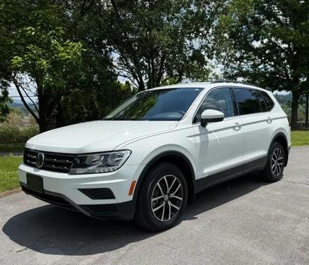 Pure White 2021 Volkswagen Tiguan 2.0T SE