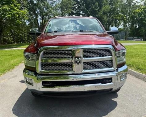 2018 RAM 3500 Laramie Crew Cab 4x4 8' Box
