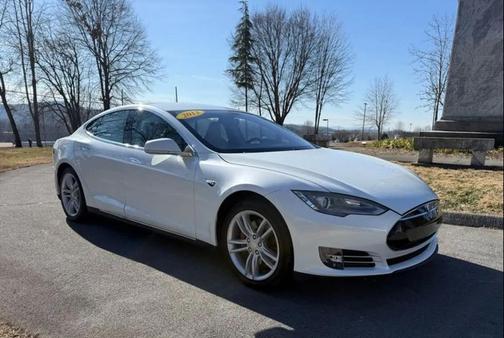 2013 Tesla Model S Performance