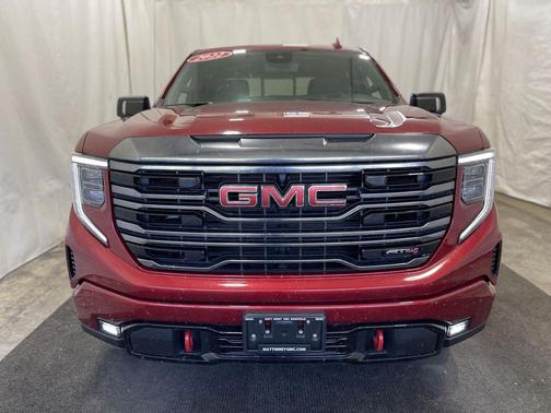 2022 GMC Sierra 1500 AT4