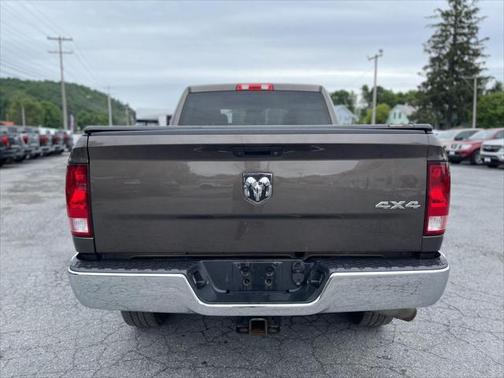 2018 RAM 3500 Tradesman Crew Cab 4x4 6'4' Box