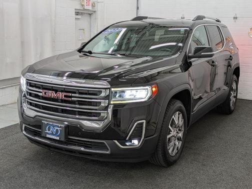 2022 GMC Acadia AWD SLT