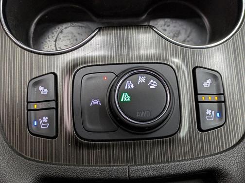 2022 GMC Acadia AWD SLT