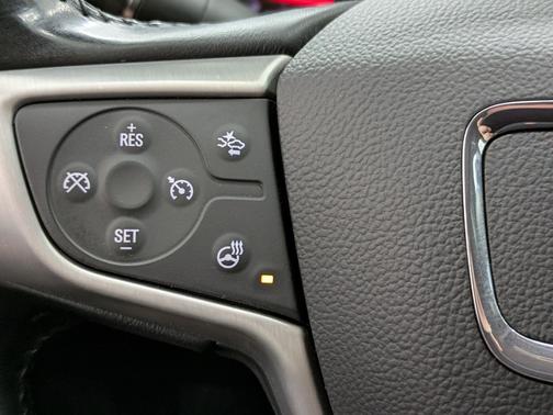 2022 GMC Acadia AWD SLT