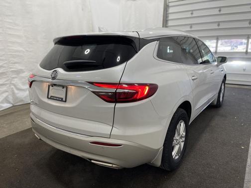 2020 Buick Enclave AWD Essence