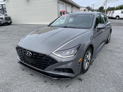 2022 Hyundai SONATA SEL