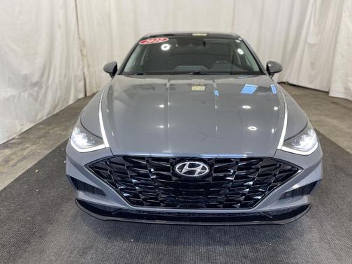 2022 Hyundai SONATA SEL