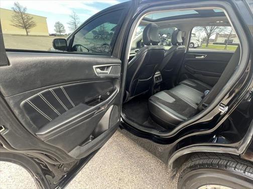 2018 Ford Edge Sport