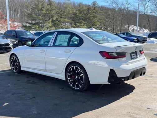 2026 BMW 330 xDrive NA