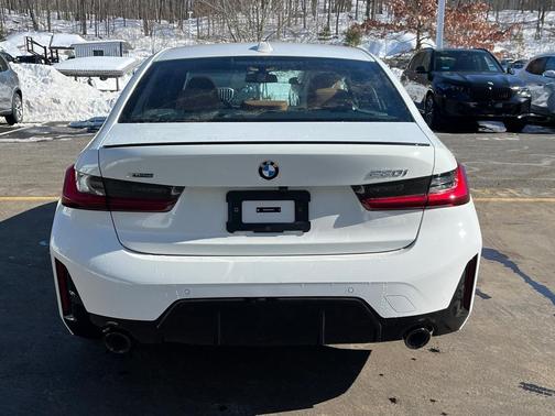 2026 BMW 330 xDrive NA