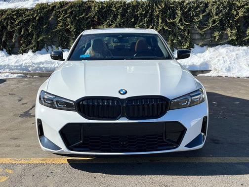 2026 BMW 330 xDrive NA