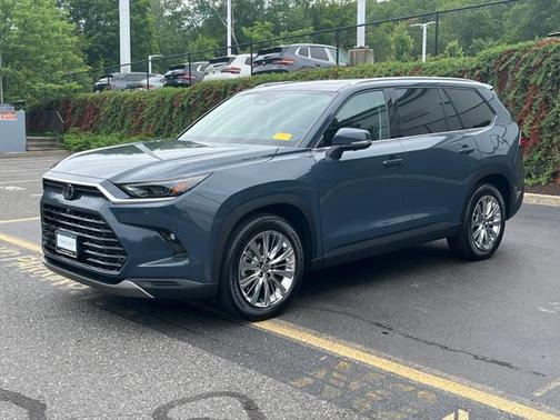 2025 Toyota Grand Highlander Platinum