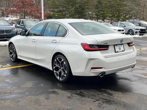 2025 BMW 330 xDrive