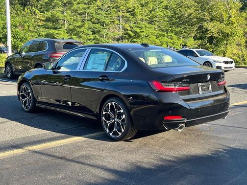 2025 BMW 330 i xDrive