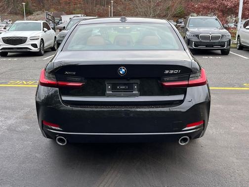 2026 BMW 330 i xDrive