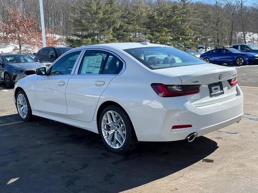 2026 BMW 330 xDrive NA