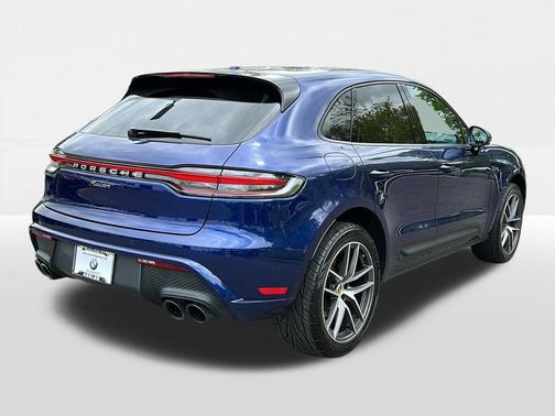 Gentian Blue Metallic 2023 Porsche Macan T