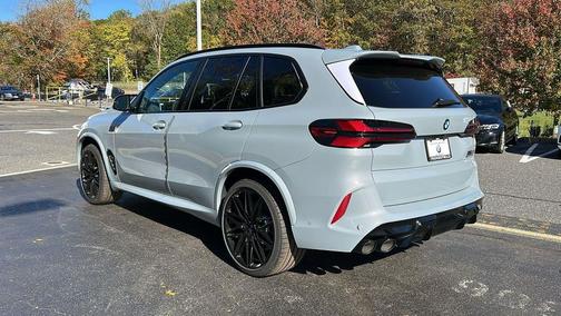 2026 BMW X5 M Base