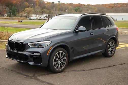 2021 BMW X5 M50i