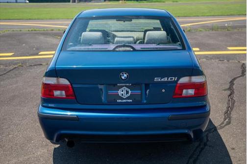 2003 BMW 540 540i