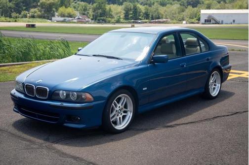 2003 BMW 540 540i