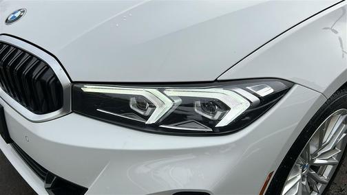 2023 BMW 330 xDrive