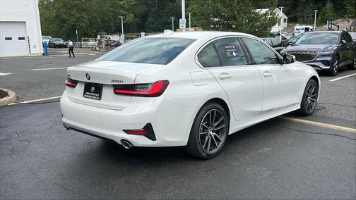 2022 BMW 330 xDrive