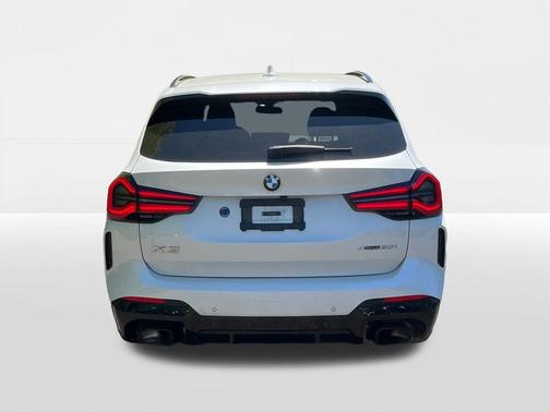 Mineral White Metallic 2024 BMW X3 xDrive30i