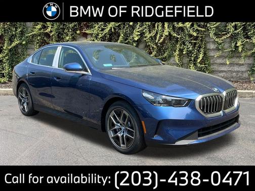 BLUE 2027 BMW 530 i xDrive